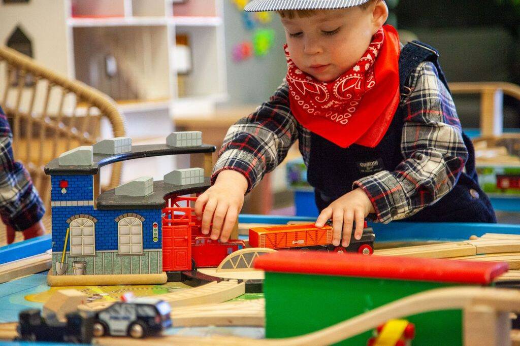 Storytime with Engineer Paul | Choo Choo Bobs at The Choo Choo Bob Store